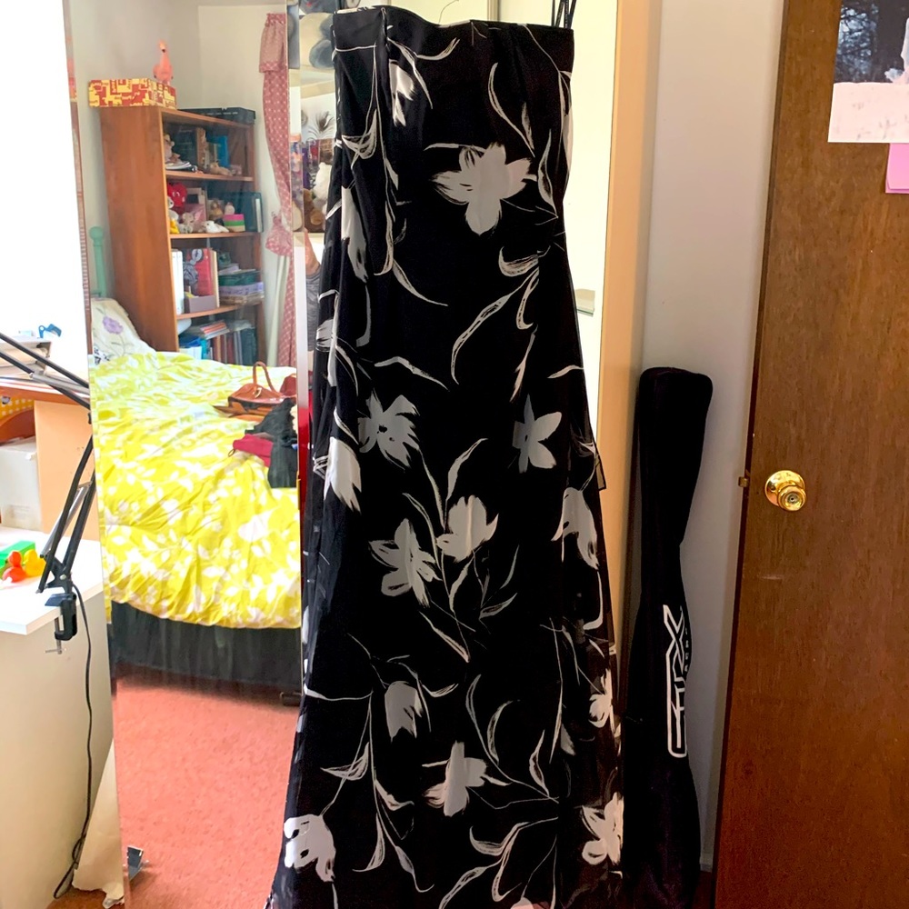 Jessica McClintock long float dress